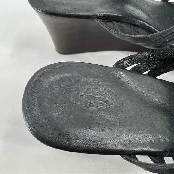 UGG Mattie Black Leather Platform Wedge Sandal Size 10 - Picture 9 of 14